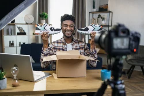 How to sell online: strategies and growth ideas